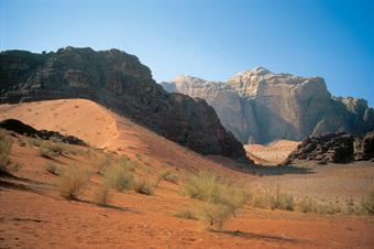 Du Wadi Rum à Pétra par la vallée Arc En Ciel