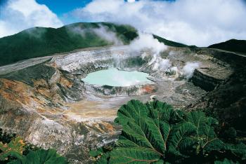 Volcans et Toucans