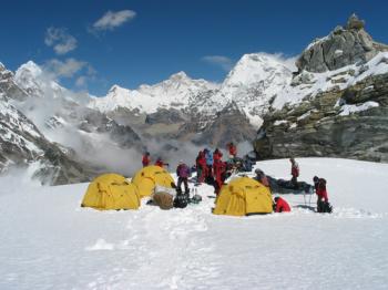 Le Mera Peak ( 6461m )