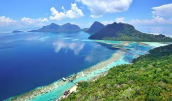 Ile et jungles de Bornéo