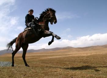 Chevauchée en terres kirghizes